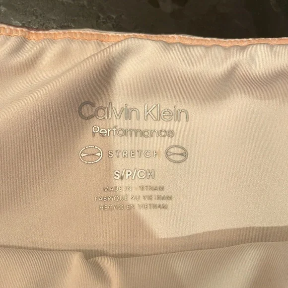 Calvin Klein Performance Shorts - Picture 3 of 4